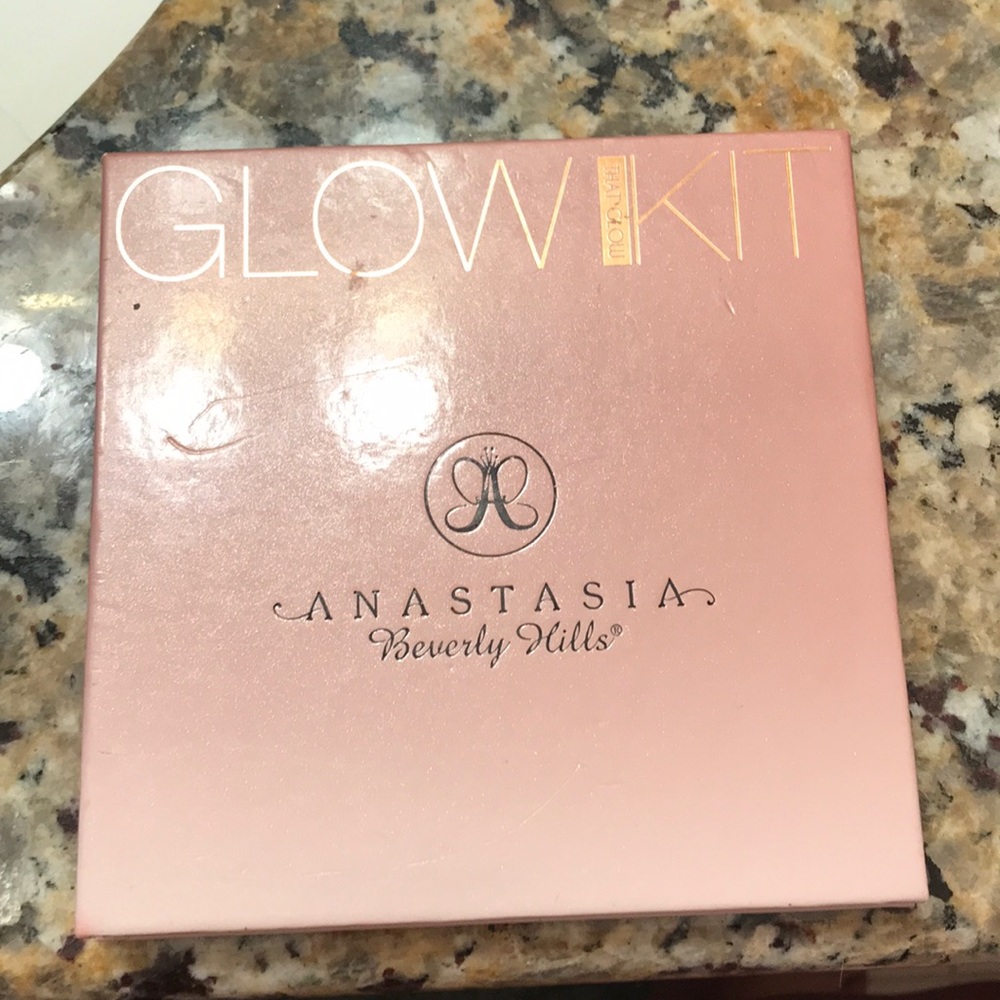 Anastasia Beverly Hills Original Glowkit